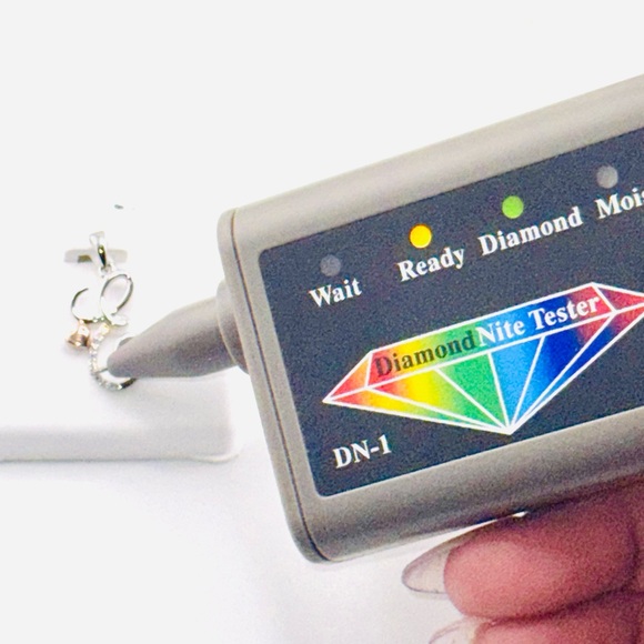 Real diamond E initial pendant, Genuine real diamond Pendant Best gift for her!! - Picture 4 of 5